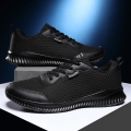 New Mesh Men Shoes Breathable White Men's Sneakers Lac-up Lightweight Black Walking Man Tenis Shoes Zapatillas Hombre